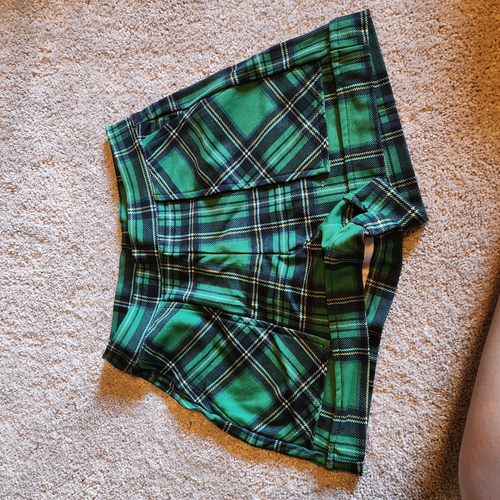 Plaid Green Women's Shorts